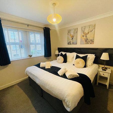 Apartamento The Mowbray Harrogate Exterior foto